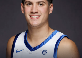 Reed Sheppard wins 2024 Wayman Tisdale Award