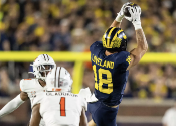 new Chicago Bears Colston Loveland - former Michigan TE