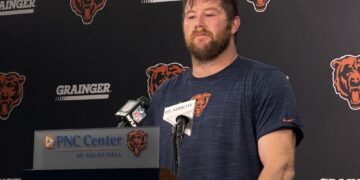 Chicago Bears OL Joe Thuney